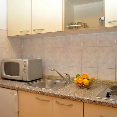 Ivica Apartment Makarska