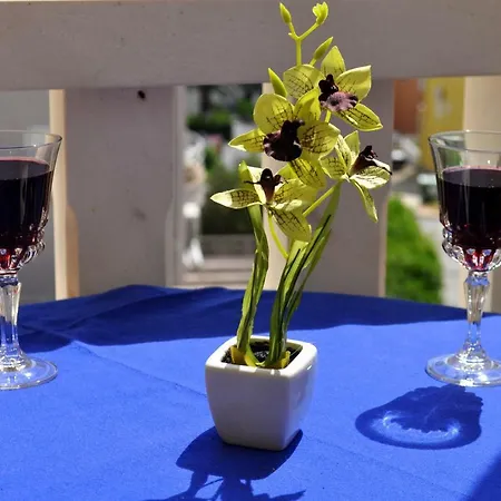 Apartment Ivica Makarska