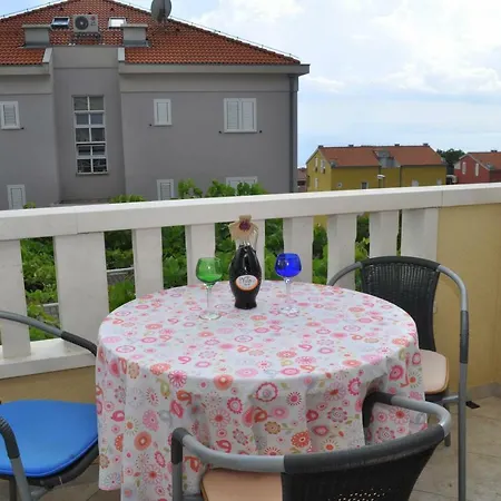 Apartment Ivica Makarska