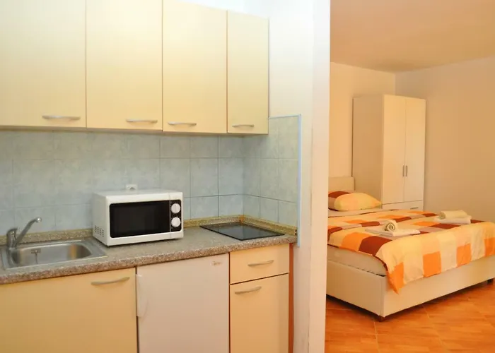 Apartment Ivica Makarska