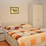Apartment Ivica